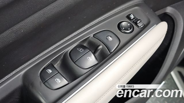 Renault Korea QM6 2.0 GDe PREMIERE 2WD 2020 — фото 20