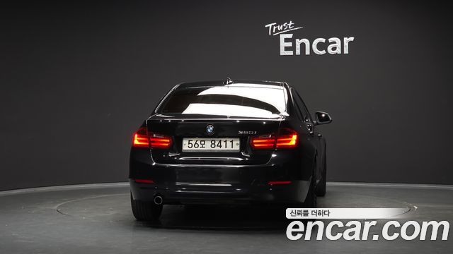 BMW 3 Series (E90) 320i Sedan 2013 — фото 4