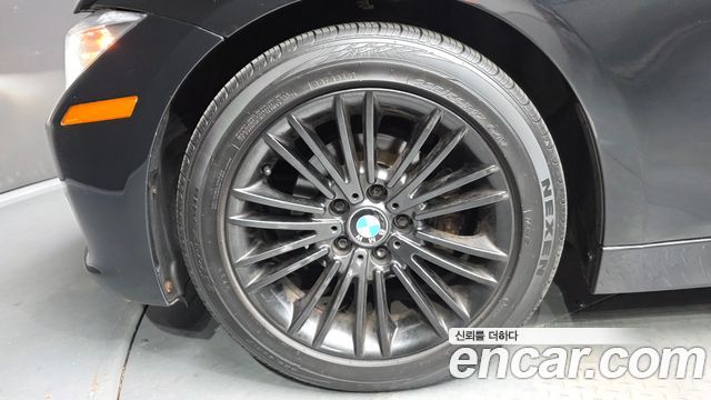 BMW 3 Series (E90) 320i Sedan 2013 — фото 5