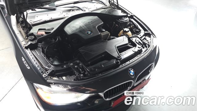 BMW 3 Series (E90) 320i Sedan 2013 — фото 6