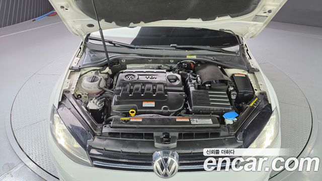 Volkswagen Golf (VII) 2.0 TDI 2016 — фото 6