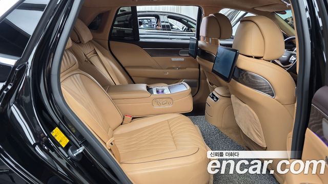 Genesis G90 (RS4) Gasoline 3.5 Turbo AWD 2023 — фото 12
