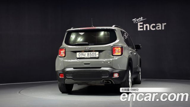 Jeep Renegade 2.4 Limited 2019 — фото 4