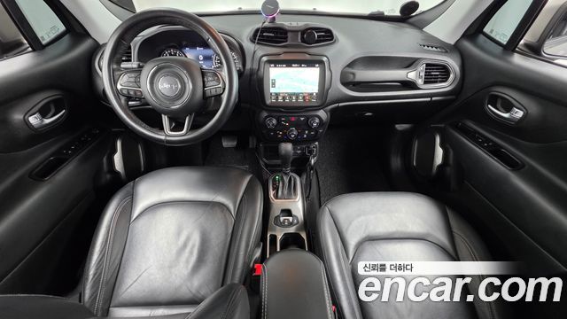 Jeep Renegade 2.4 Limited 2019 — фото 7