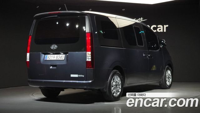 Hyundai Staria L3.5 Cargo 5-Seater Modern 2025 — фото 2