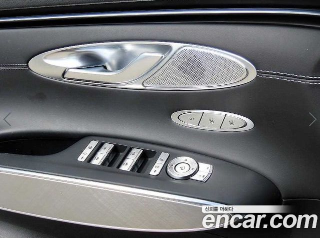 Genesis Electrified (GV70) e-AWD 2022 — фото 16