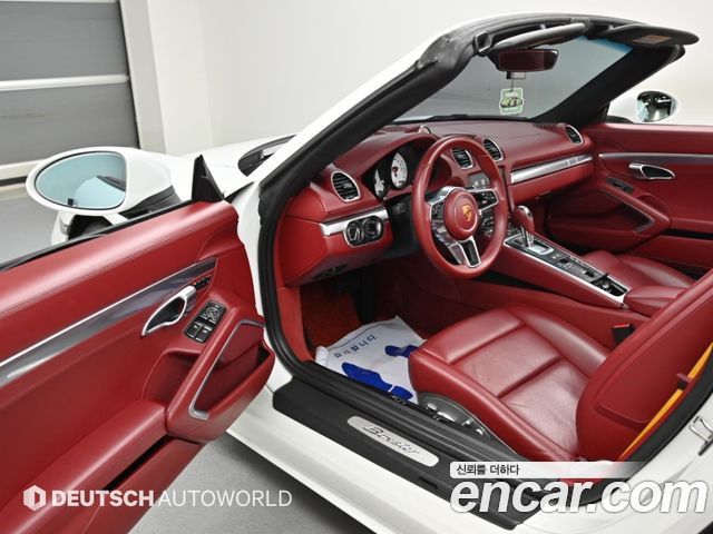 Porsche 718 Boxster 2.0 2019 — фото 15