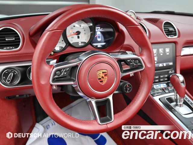 Porsche 718 Boxster 2.0 2019 — фото 17