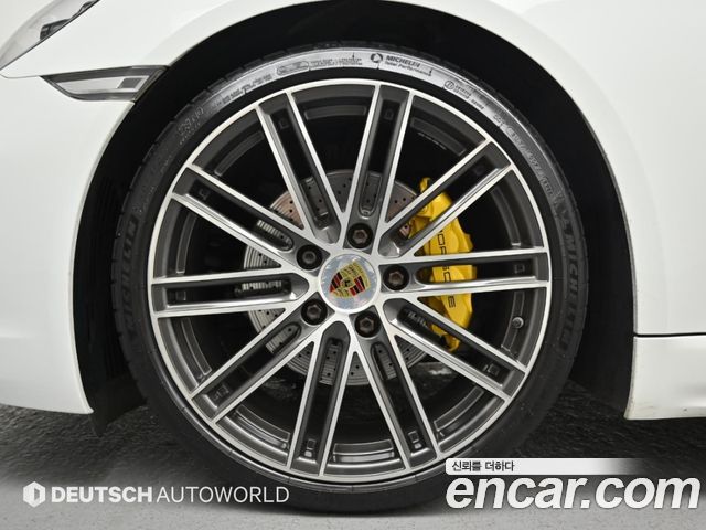 Porsche 718 Boxster 2.0 2019 — фото 24