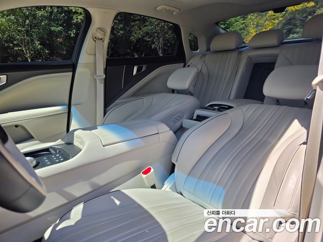 Kia K8 Hybrid Signature 2025 — фото 10