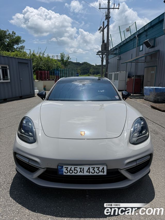 Porsche Panamera (971) 4.0 Turbo 2018 — фото 3