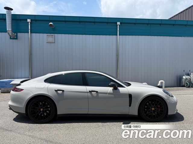 Porsche Panamera (971) 4.0 Turbo 2018 — фото 13