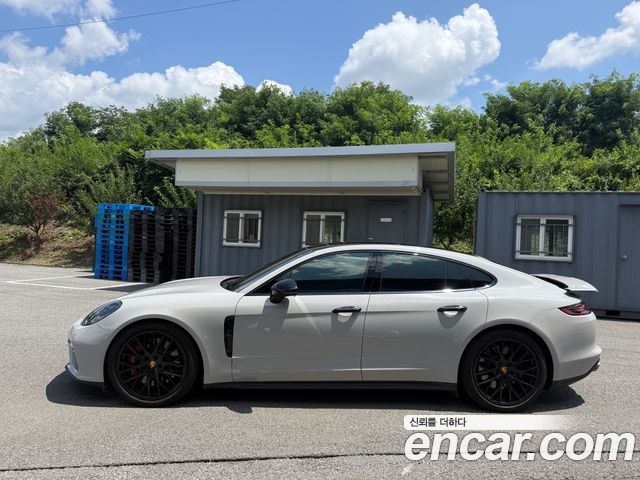 Porsche Panamera (971) 4.0 Turbo 2018 — фото 17