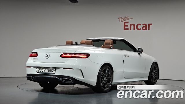 Mercedes-Benz E-Class (W213) E220d Cabriolet 2019 — фото 2