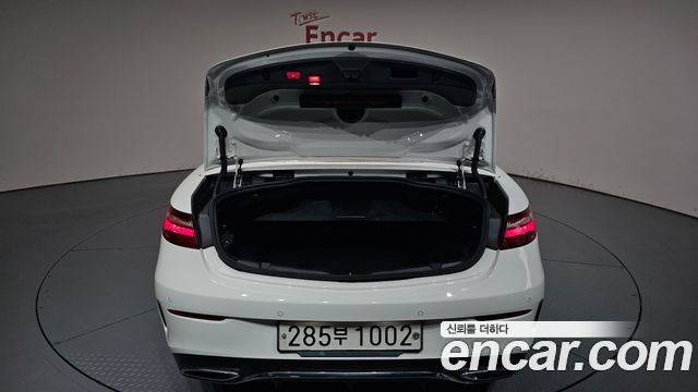 Mercedes-Benz E-Class (W213) E220d Cabriolet 2019 — фото 20