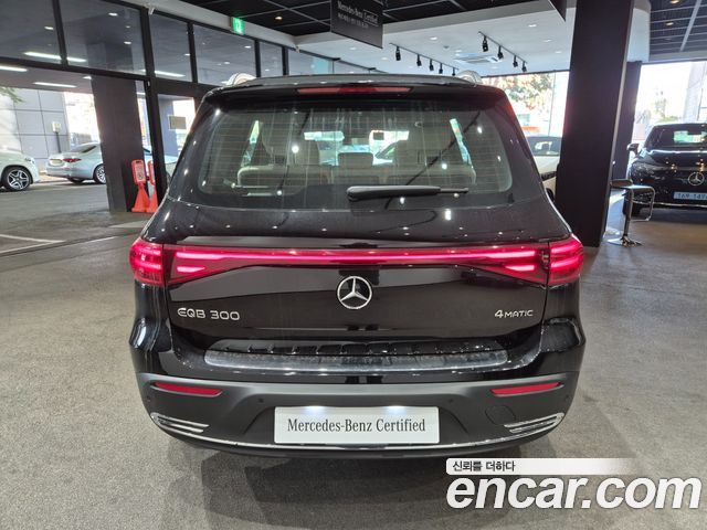 Mercedes-Benz EQB (X243) EQB300 4MATIC Progressive 2026 — фото 4