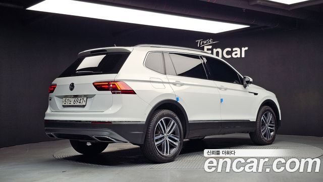Volkswagen Tiguan Allspace 2.0 TDI Prestige 2018 — фото 2