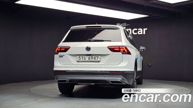 Volkswagen Tiguan Allspace 2.0 TDI Prestige 2018 — фото 4