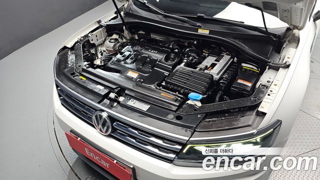 Volkswagen Tiguan Allspace 2.0 TDI Prestige 2018 — фото 6