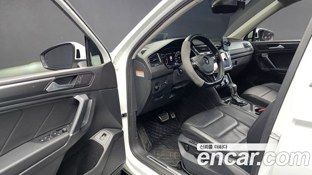 Volkswagen Tiguan Allspace 2.0 TDI Prestige 2018 — фото 10