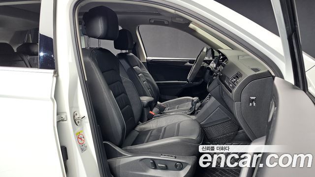 Volkswagen Tiguan Allspace 2.0 TDI Prestige 2018 — фото 12