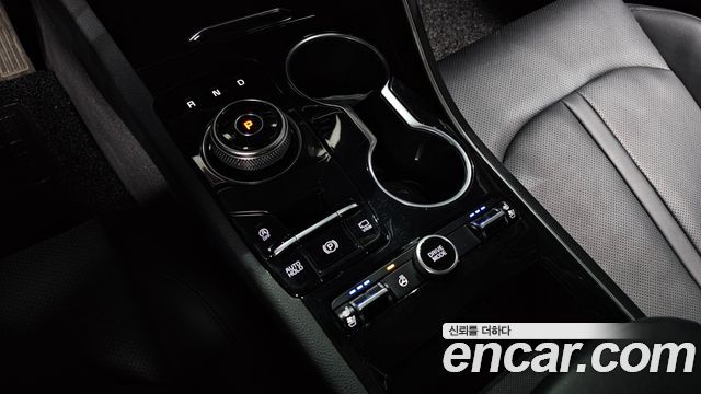 Kia K5 (III) 2.0 Prestige 2020 — фото 9