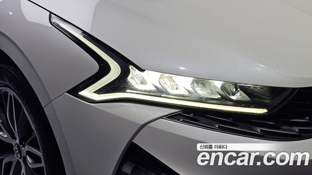 Kia K5 (III) 2.0 Prestige 2020 — фото 22