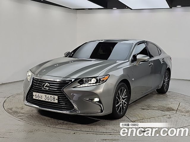 Lexus ES350 Supreme XV60
