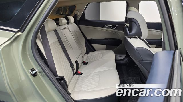 Kia Sportage (V) LPG 2.0 2WD Signature Gravity 2023 — фото 11