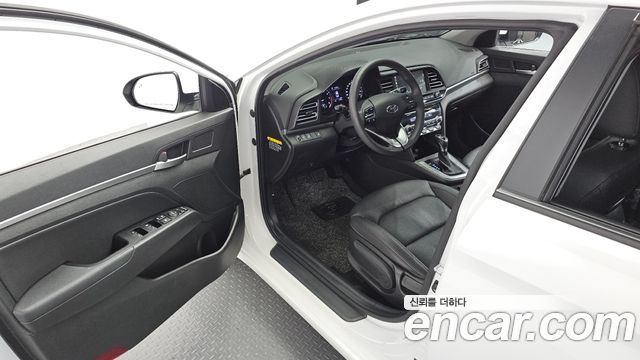 Hyundai Avante (AD) 1.6 Style 2019 — фото 11
