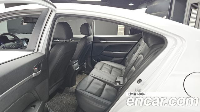 Hyundai Avante (AD) 1.6 Style 2019 — фото 12