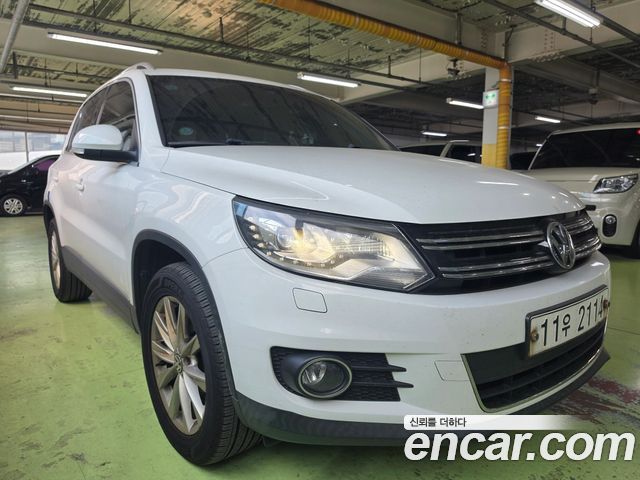 Volkswagen Tiguan 2.0 TDI Comfort 5N 2015 — фото 3