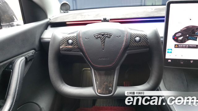 Tesla Model Y Long Range AWD 2022 — фото 13