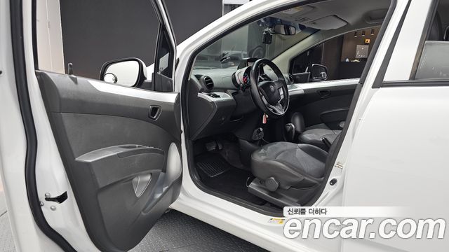 Chevrolet Spark Spark S LS+ 2014 — фото 10