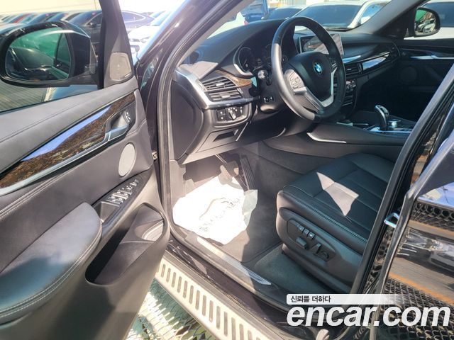 BMW X6 (F16) xDrive 30d 2017 — фото 16