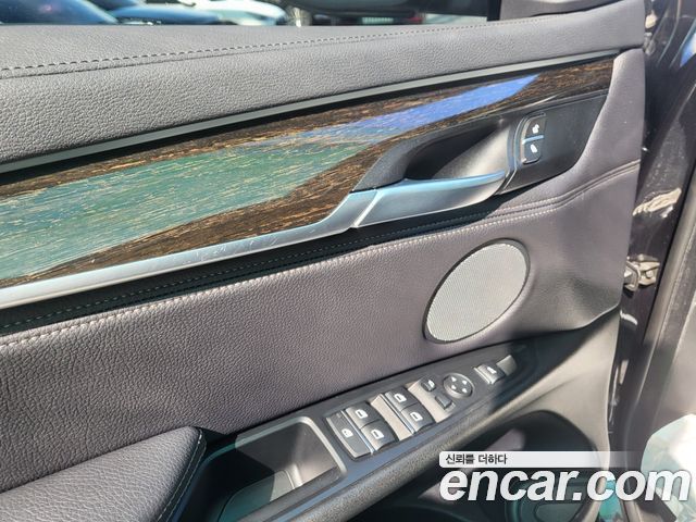 BMW X6 (F16) xDrive 30d 2017 — фото 18