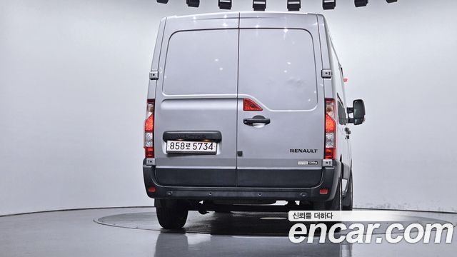 Renault Korea Master 2.3 Van S 2021 — фото 4
