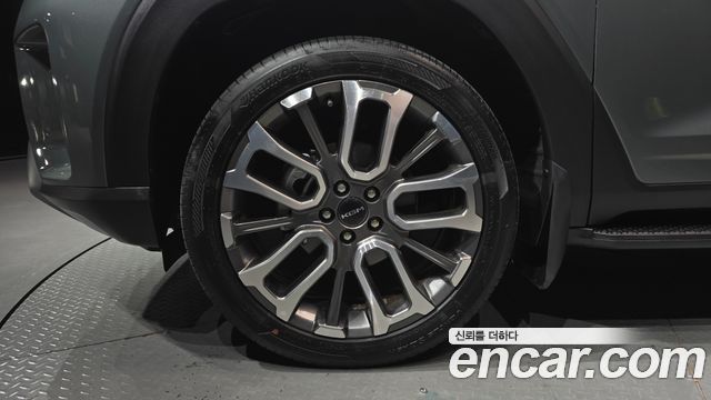 KG Mobility (SsangYong) Torres Gasoline 1.5 2WD TV7 2025 — фото 5