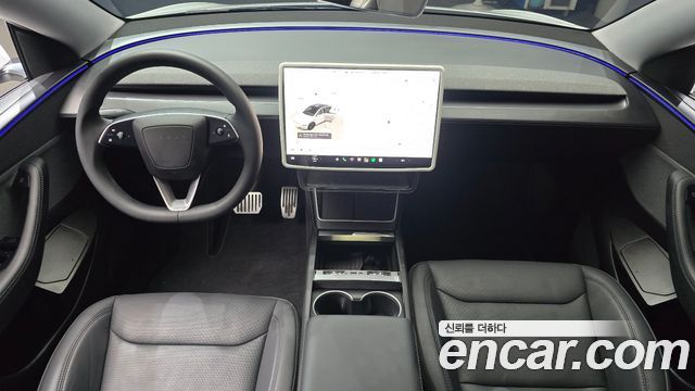 Tesla Model Y RWD 2025 — фото 7
