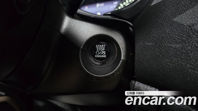 Jeep Renegade 2.0 Diesel Limited AWD 2015 — фото 18