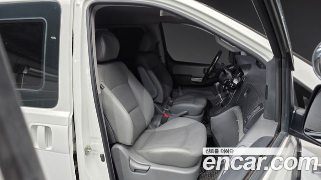 Hyundai Grand Starex Van 5-Seater Modern 2020 — фото 26