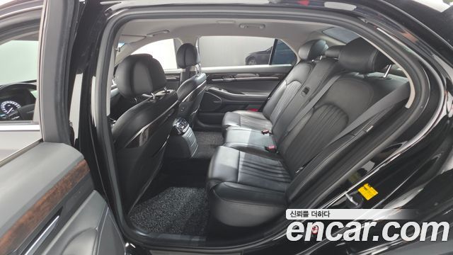 Genesis EQ900 3.3 T-GDI AWD Premiun Luxury 2016 — фото 17