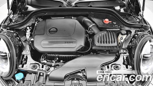 MINI Cooper 5Door Classic Third Generation 2023 — фото 18