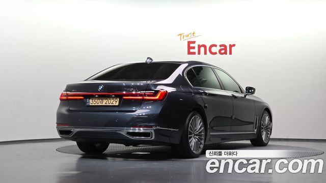 BMW 7 Series (G11) 730Ld xDrive Design Pure Excellence 2020 — фото 2
