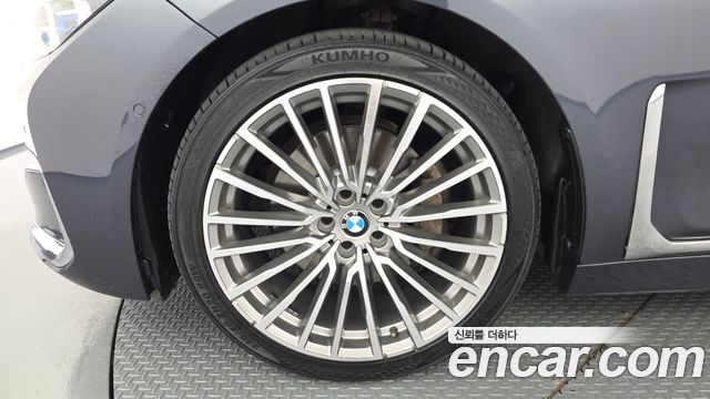 BMW 7 Series (G11) 730Ld xDrive Design Pure Excellence 2020 — фото 5