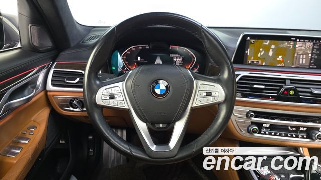 BMW 7 Series (G11) 730Ld xDrive Design Pure Excellence 2020 — фото 13