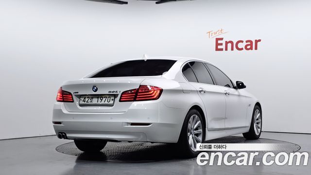BMW 5 Series (F10) 528i 2014 — фото 2