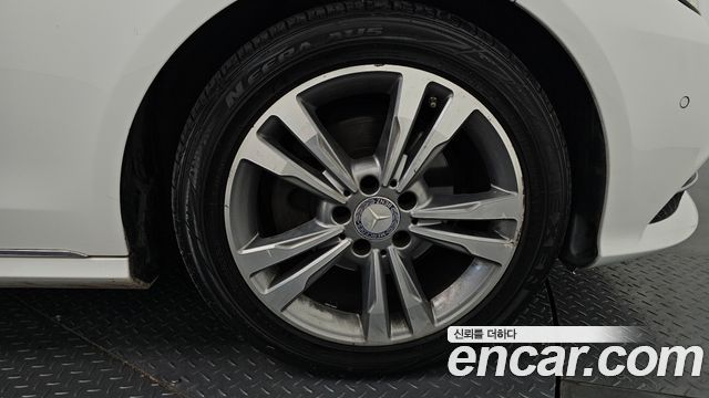 Mercedes-Benz E-Class (W212) E220 CDI Avantgarde 2014 — фото 27