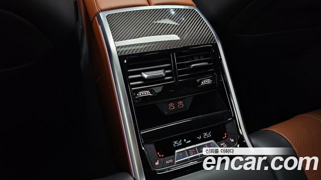 BMW 8 Series (G15) M850i xDrive Gran Coupe 2025 — фото 17