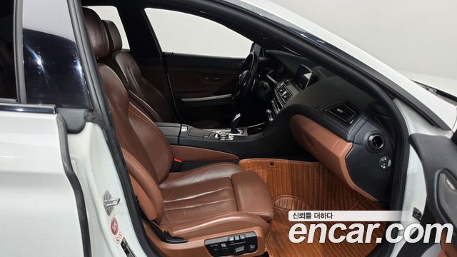 BMW 6 Series (F12) 640d xDrive M Sport Gran Coupe 2016 — фото 11